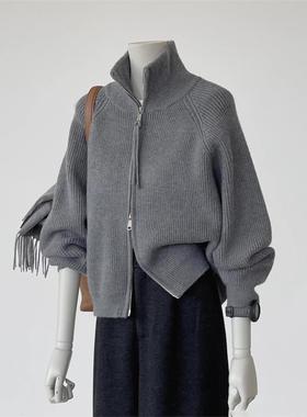 双拉炼灰色高领针织女士开衫，新的秋冬风格，宽松和慵懒风格的毛