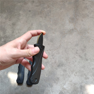 塑料伸缩刺刀弹簧 收缩刀假刀 愚人节整人道具 恶搞搞笑王牌魔术