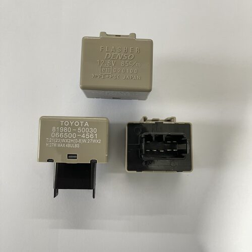 丰田汽车闪光器81980--50030丰田8P闪光器066500-4561-4650