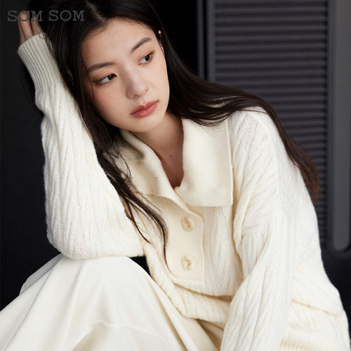 SOMSOM/索玛春秋季绵羊毛学院风套头POLO衫长袖宽松百搭针织衫女