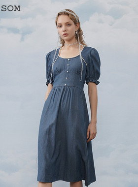 SOMSOM/索玛法式轻奢珍珠镶嵌短袖连衣裙女高腰显瘦牛仔裙子22363