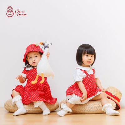 sanomieee波点草莓姐妹连衣裙
