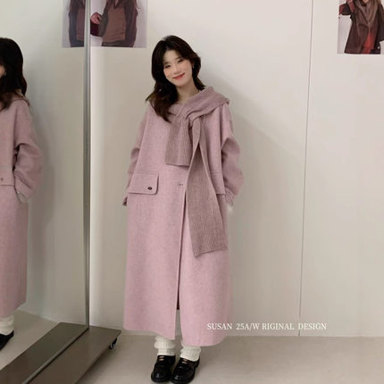 苏珊 2025秋冬新款圆领加厚保暖中长款毛呢外套大衣女配围脖1573S
