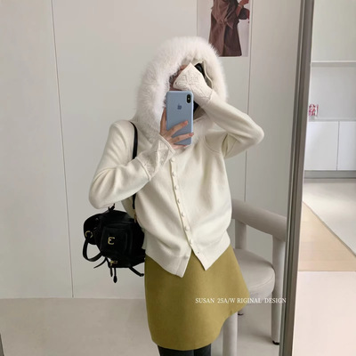 苏珊 2025秋冬新款时髦氛围感气质连帽毛领保暖开衫毛衣女1871S