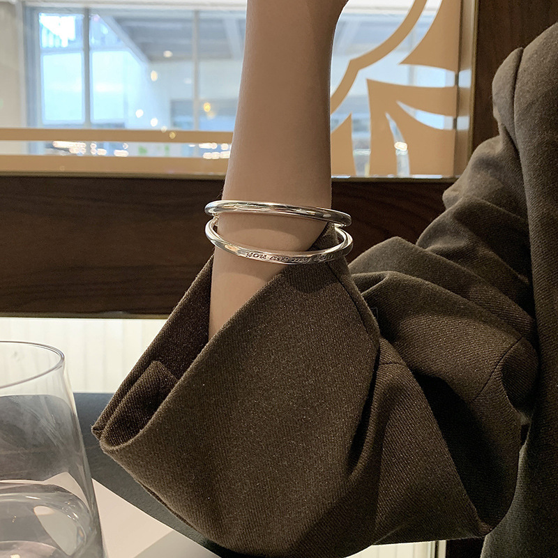 srrmhyn韩版方形情侣字母笑脸手镯男女复古简约百搭手环饰品