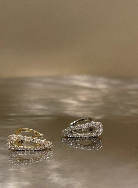 金色发卡耳骨夹独特设计