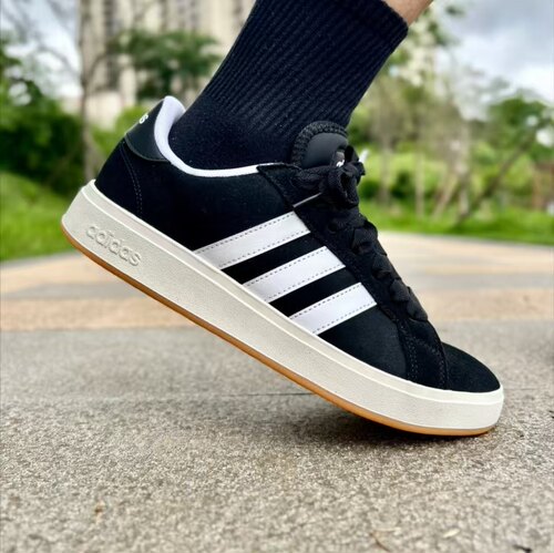 adidas GRAND COURT BASE 00s 阿迪板鞋黑色百低帮搭板鞋JP6335