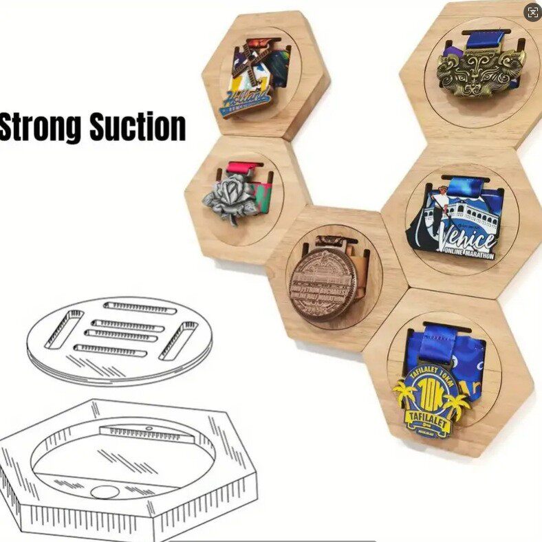 现货木质蜂窝组合墙面奖牌展示架六边形奖牌挂架壁挂式奖牌收纳架