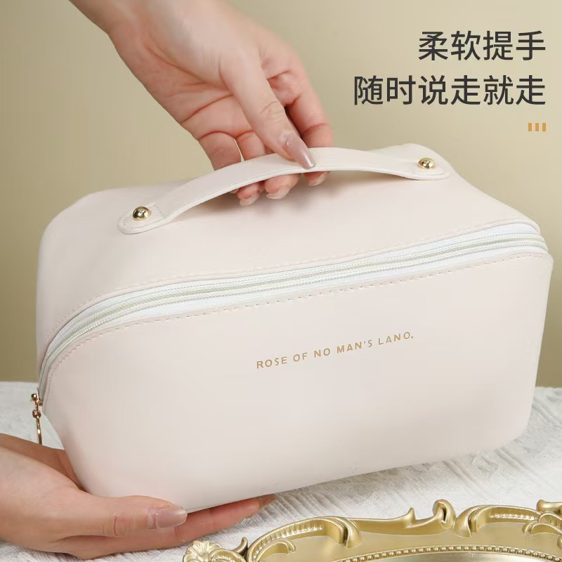 ins网红风琴枕头化妆包便携式大容量pu手提洗漱包旅行收纳包