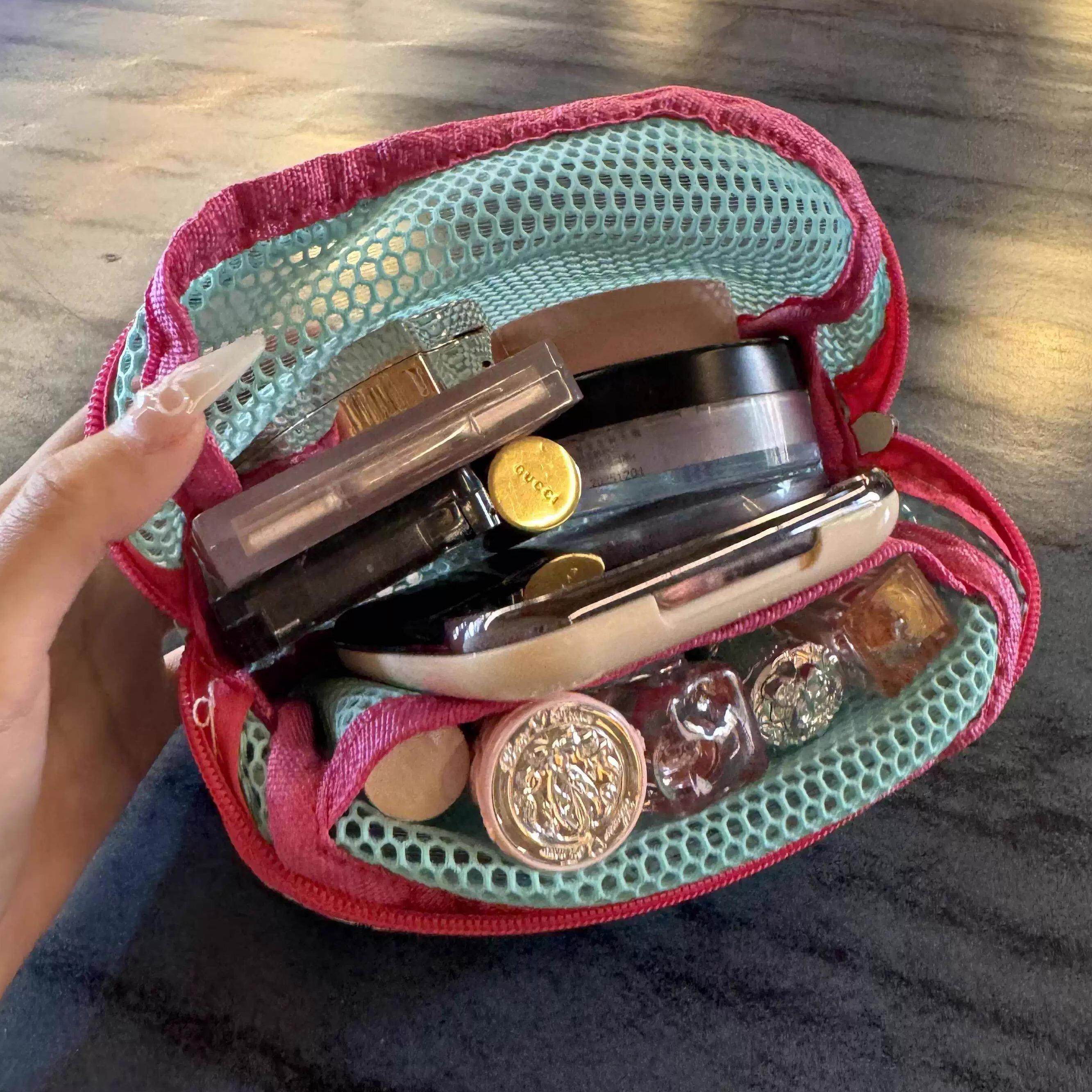 日本新款多巴胺化妆包收纳包大容量便携式多用途洗漱网沙豆腐包