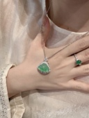 不掉色925银镶嵌钻绿玉髓翡翠佛公吊坠百搭项链锁骨链女百搭时尚