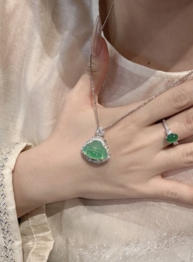 不掉色925银镶嵌钻绿玉髓翡翠佛公吊坠百搭项链锁骨链女百搭时尚