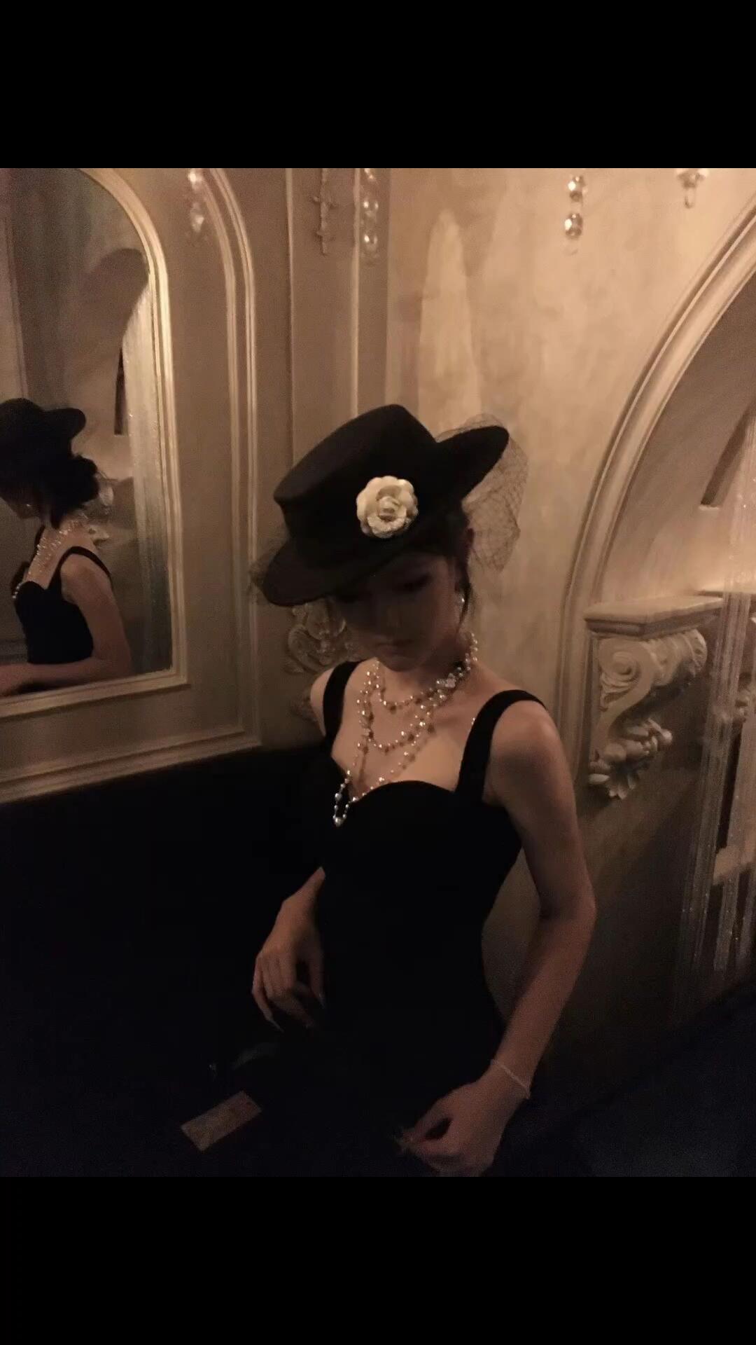 复古小礼帽女法式赫本风黑色网纱名媛优雅平顶礼服旗袍头饰帽子秋