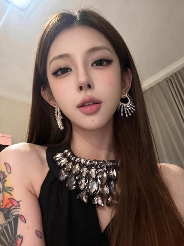 欧美夸张个性烟花不规则耳环高级感气质小众水钻镂空耳钉