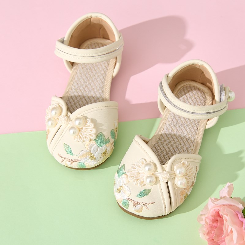儿童新中式古风绣花鞋2025春夏新品小女孩搭配古装旗袍马面裙皮鞋