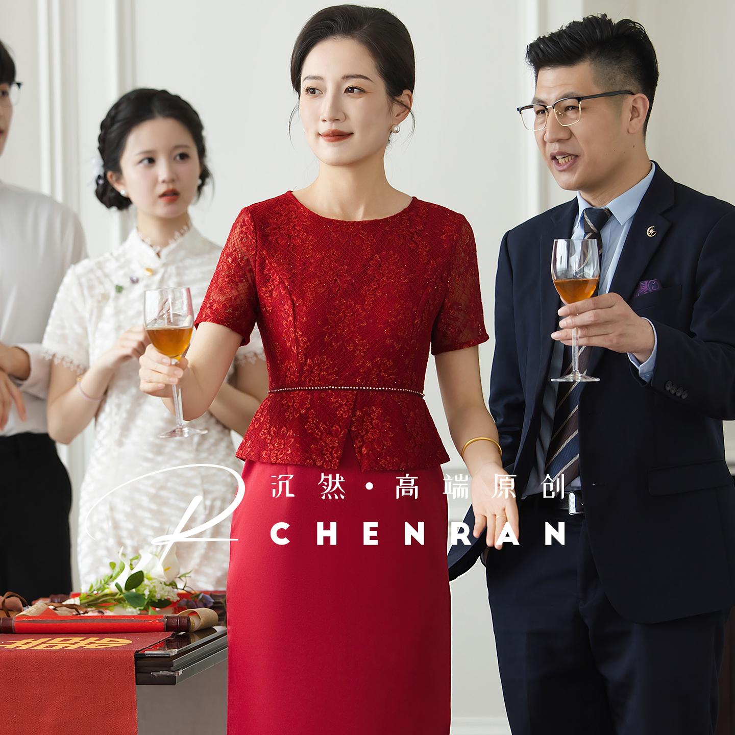 喜婆婆婚宴礼服两件套显瘦敬酒服