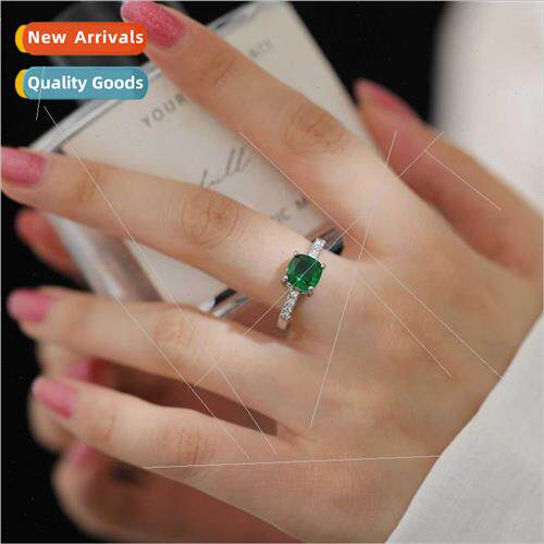 Europe nd simple ins square emerald green zirconia ring