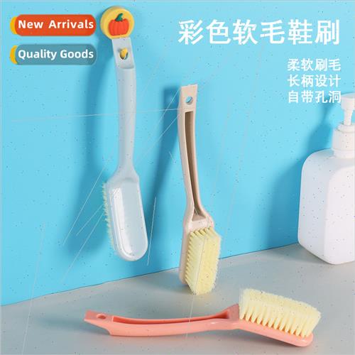 Household long handle shoe brush can be hung plastic shoe wa