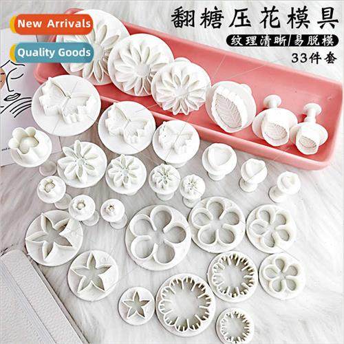 10 33pcs Flip Candy Molds Cake Cookie Tool Set Cartoon Pasta