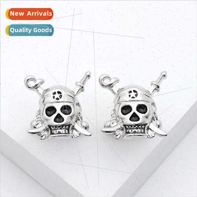 Pirates Caribbean skull cufflinks  American film   French sh