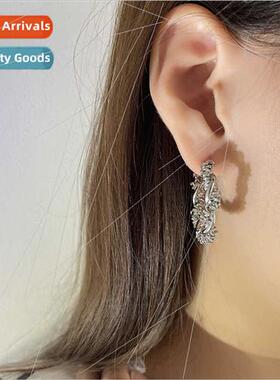 Intertwined twisted wire full stars circle earrings wind new