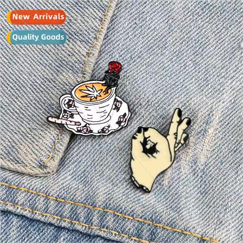 Black brooch cute Japanese men women personalized cartoon me
