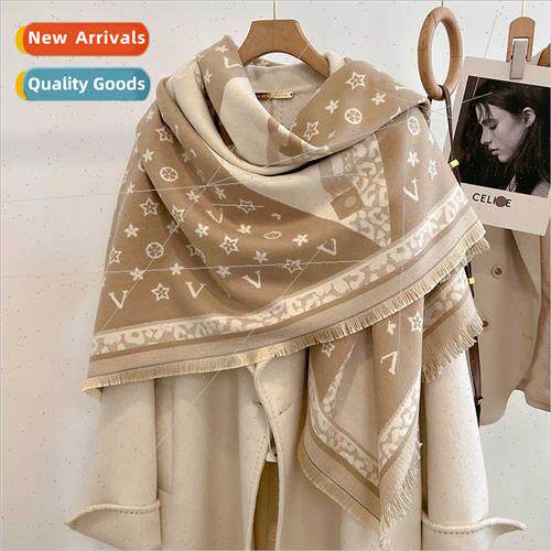 Europe Uned States fashion imation cashmere letter scarf fem