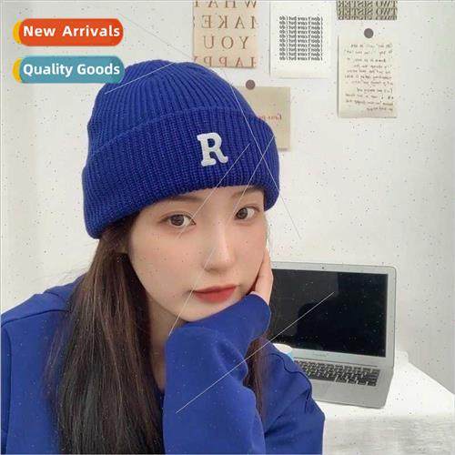 Hat winter female high value round face Korean  students Yan