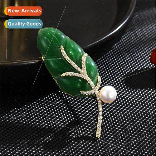 New elegant delicate elegant gold leaf leaf brooch coat acce