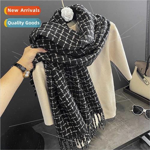 Scarf female winter new Korean  college black whe plaid scar