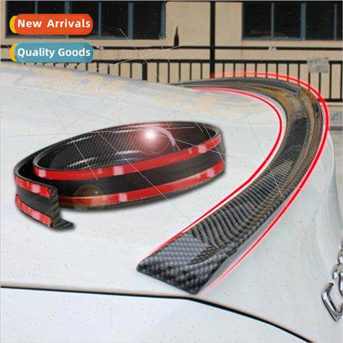Automotive Universal 3D Carbon Fiber Pattern Rubber Tail Win