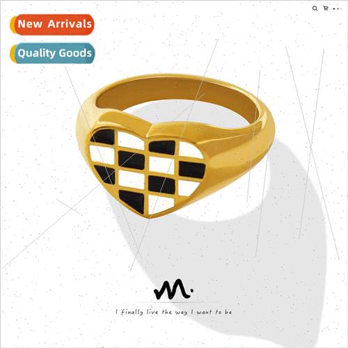 Europe couple love finger ring peach heart checkerboard tani