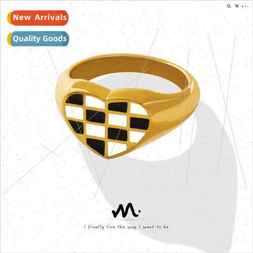 Europe couple love finger ring peach heart checkerboard tani