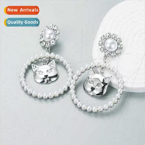 Europe fashion shiny alloy diamonds cat head round ring pear