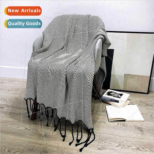 Nordic winter black whe striped blanket single sofa blanket