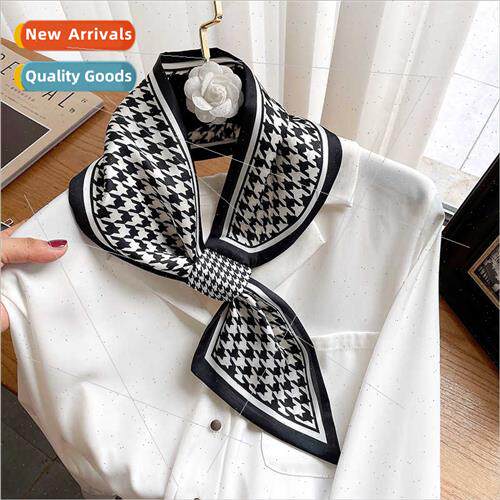 2021 new simulation silk geometric pattern small silk scarf