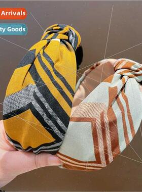 Korean retro color blocking diagonal color collision in midd