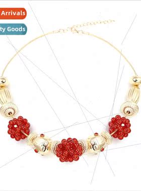 New exaggerated atmosphere simple fashion personaly creative