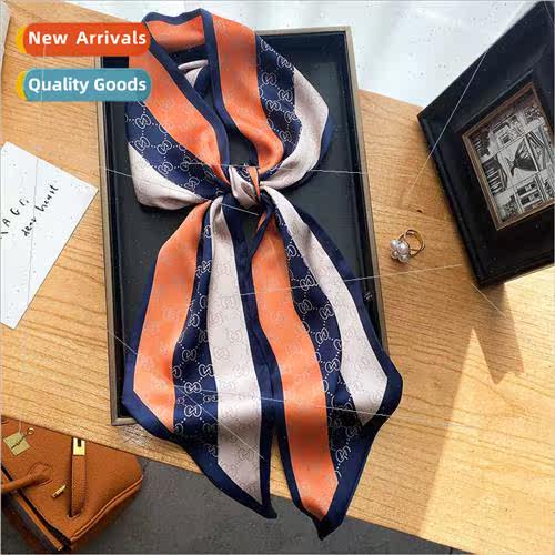 2021 new Europe Uned States letters imation silk small scarf