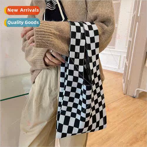 Autumn winter new checkerboard checkerboard bag wool knting