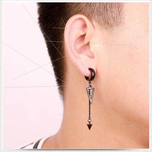 Korean  black punk earrings male stainless steel earrings ta