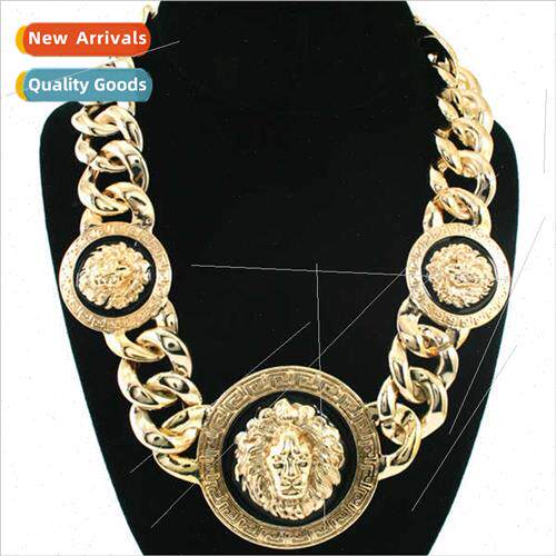 Europe Fashion Alloy Oil Drip on Head Gold Necklace Women Co