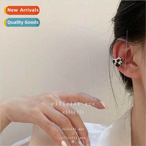 New black whe love cow polka dots whout ear holes ear bone c