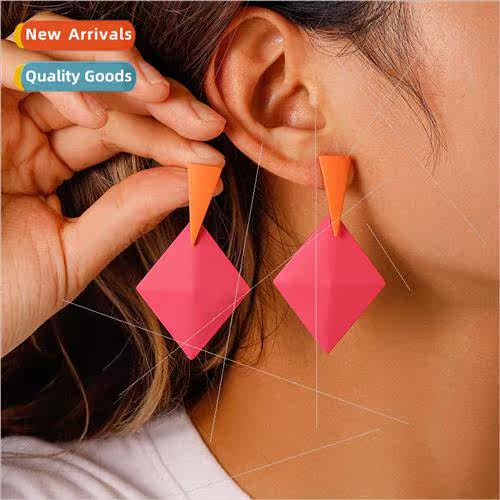 New versatile fashion simple geometric rhombus triangle spra