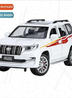 1/24  licensed Prado alloy model boomerang sound light boy c