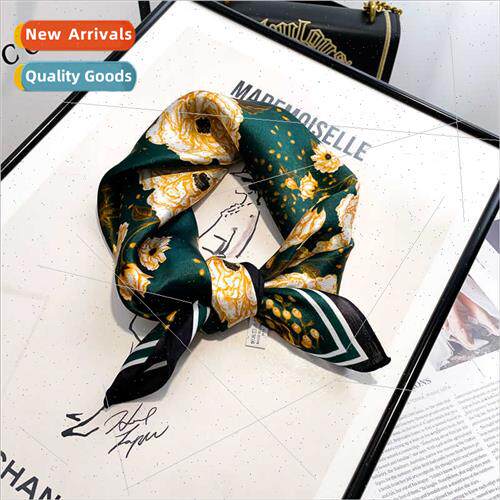 Green yellow flowers 53cm silk new silk Korean  scarf small