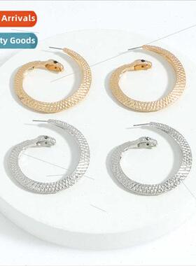 Europe new niche gold large earrings snake earrings cold win