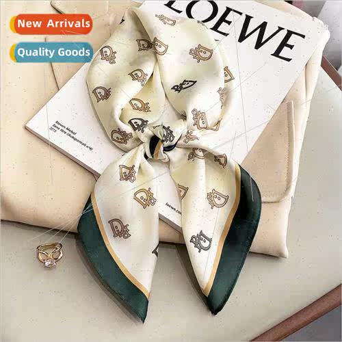 2021 new Europe Uned States simulation silk small silk scarf