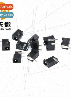 DC002 DC Holder 3.5x1.1 mm DC Power Socket 3-Pin DC Socket P
