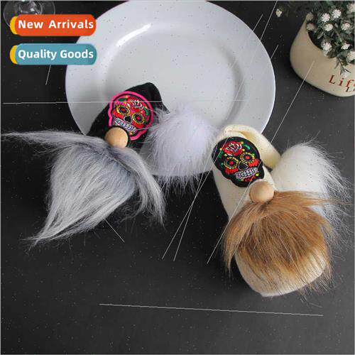Halloween skull doll 2023 bearded faceless doll party atmosp
